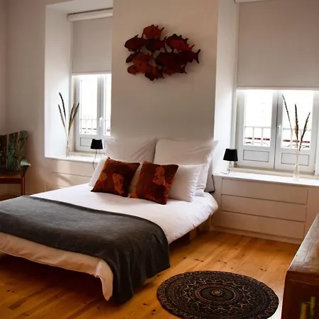 فندق مبيت وإفطار Seven Skirts Prestige Apartments نازاريه